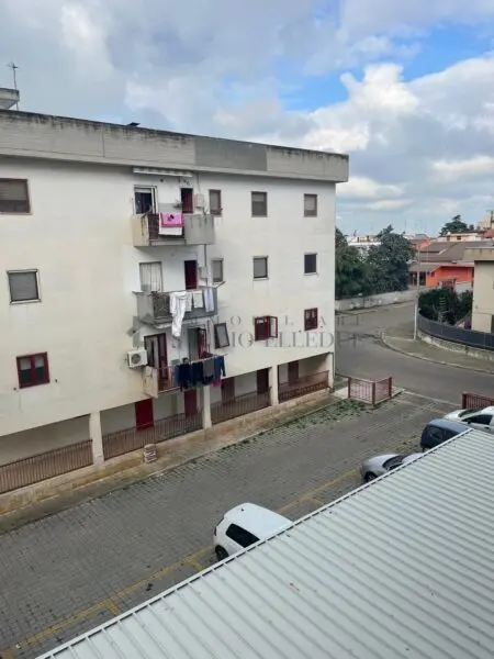 Quadrilocale via Alessandro Volta 26, Sannicandro Di Bari