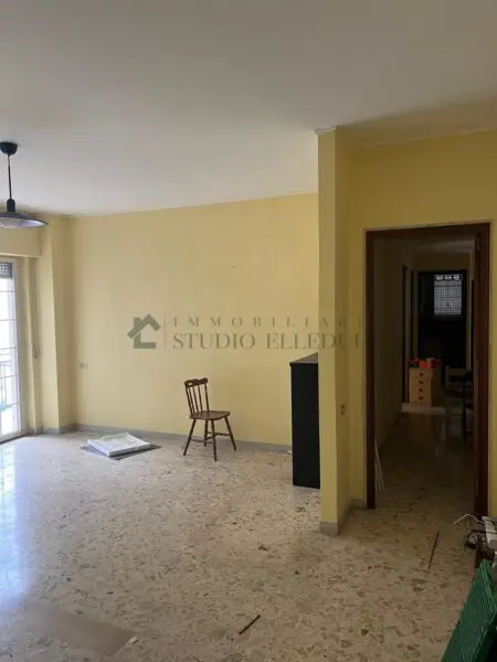Quadrilocale via Alessandro Volta 26, Sannicandro Di Bari