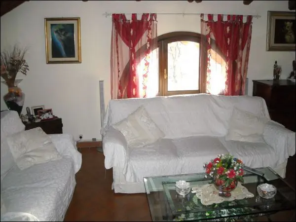 Villa Trifamiliare via Gobbi 119, Monsummano Terme