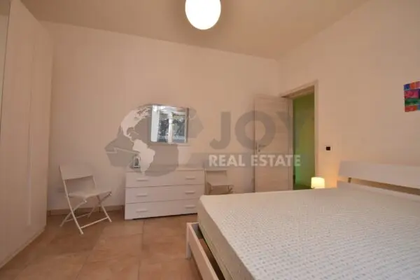 Villa via Pianosa 1, Lecce