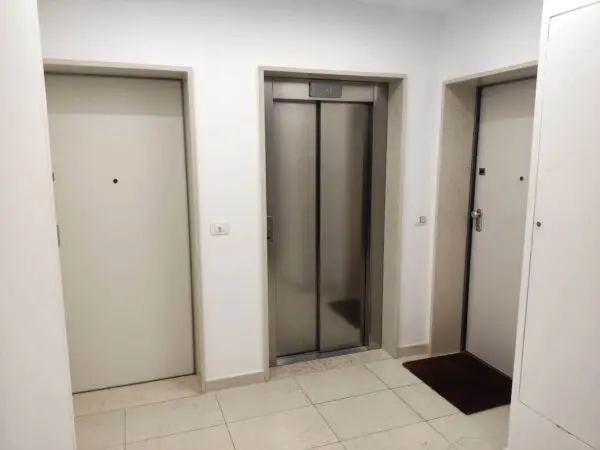 Bilocale corso Alcide De Gasperi 340, Bari