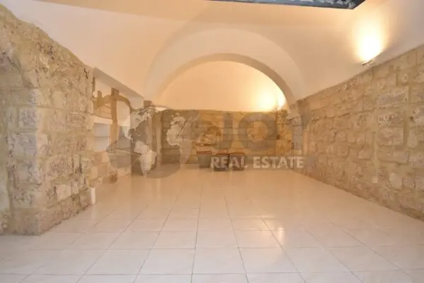 Garage via Ludovico Maremonti 6, Lecce