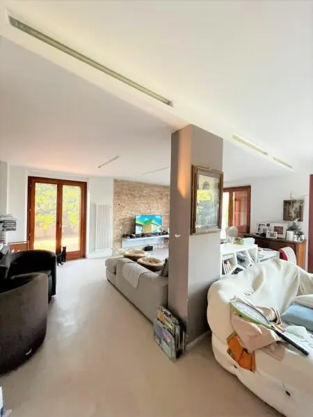 Villa 26, Ascoli Piceno