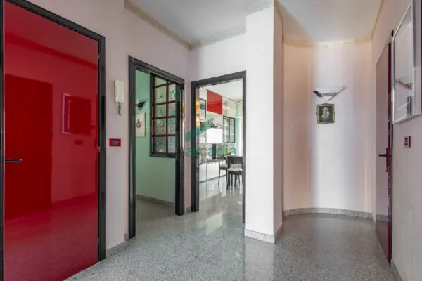 Quadrilocale via Rosario Livatino 9, Bari