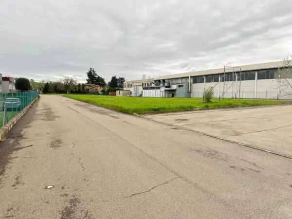 Immagine per Industriale in vendita a Valsamoggia via Cassola