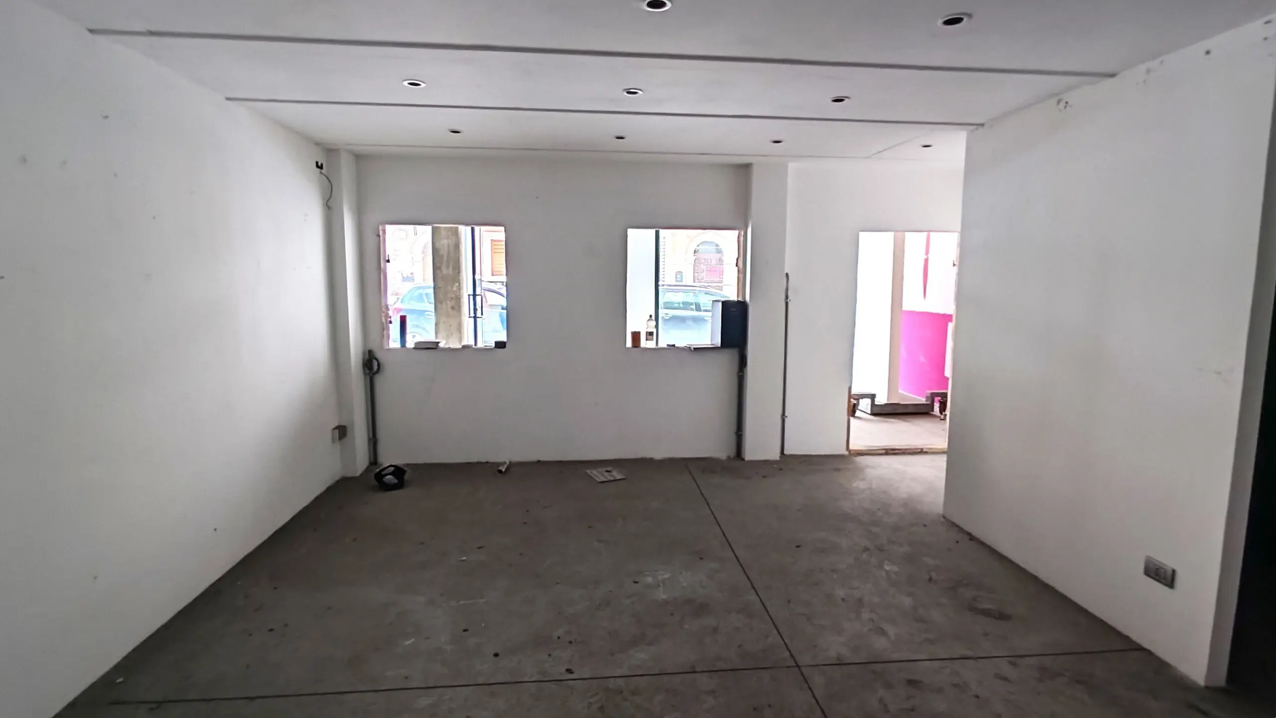 Immagine per Locale commerciale in vendita a San Benedetto del Tronto via Carducci 101