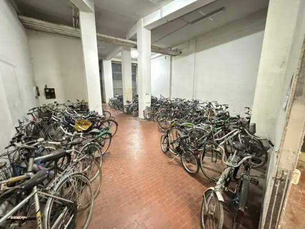Magazzino via Milazzo 19, Bologna
