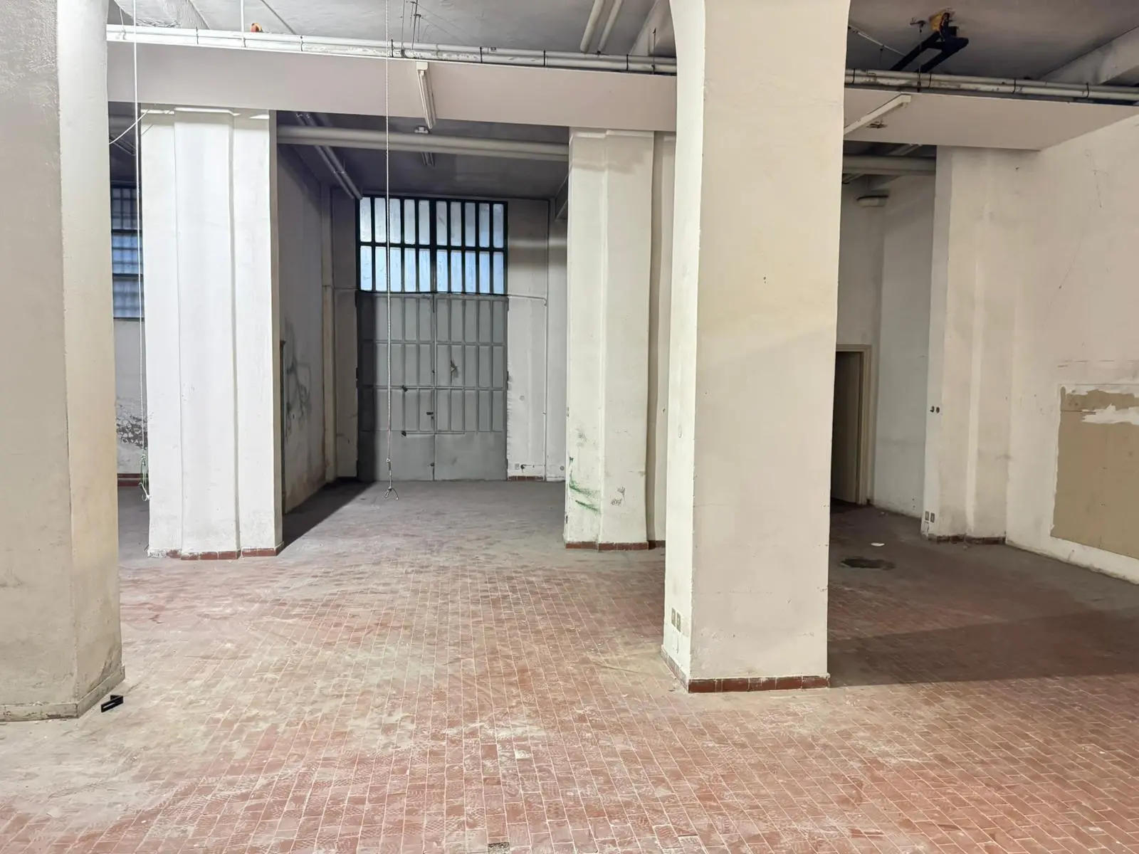 Immagine per Magazzino in vendita a Bologna via Milazzo 19