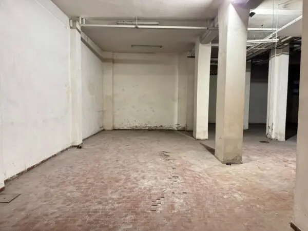 Magazzino via Milazzo 19, Bologna