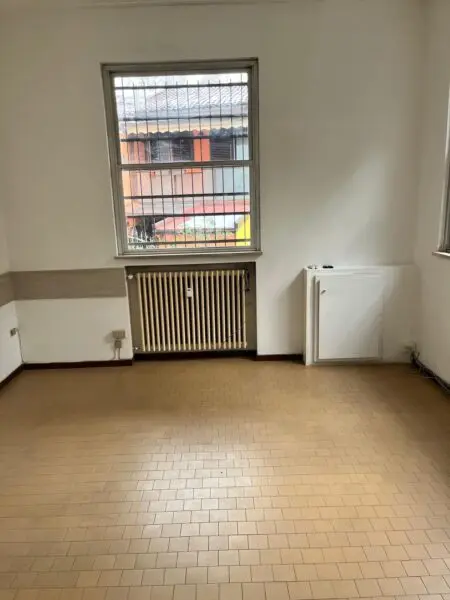 Trilocale viale Piemonte 24, Rimini
