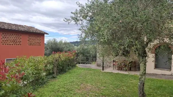 Casale via Casa Nuova, Pescia