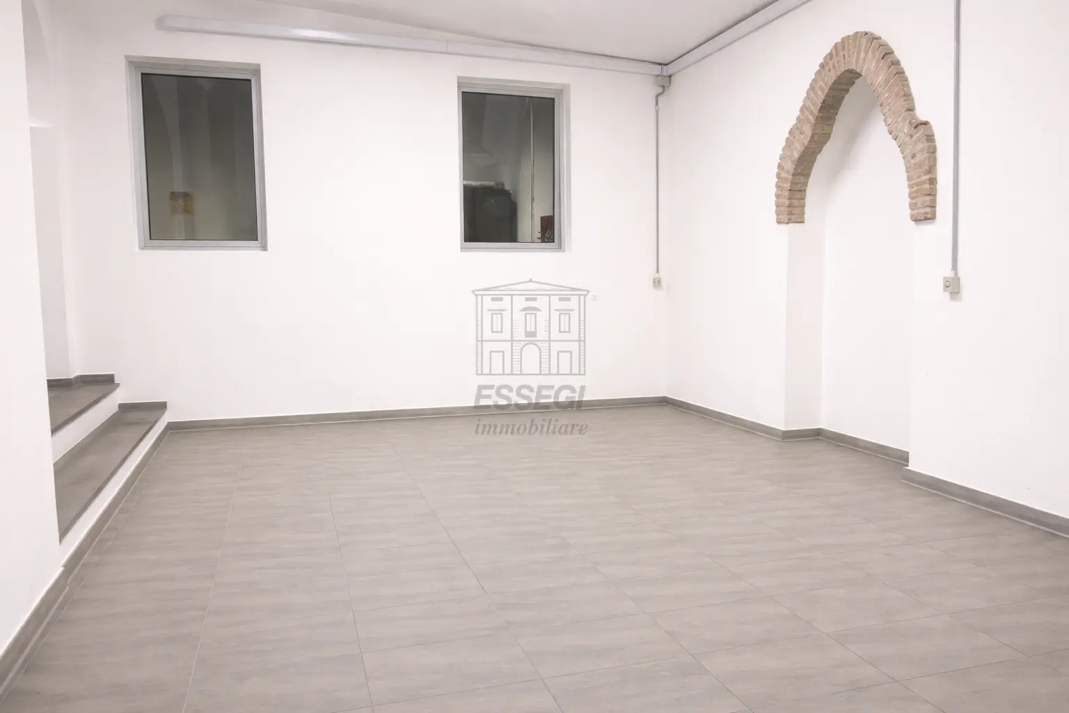 Immagine per Garage in vendita a Lucca via Beccheria 35