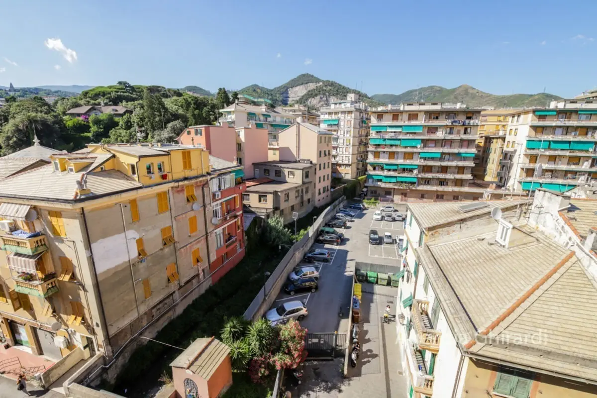 Immagine per Trilocale in affitto a Genova 34