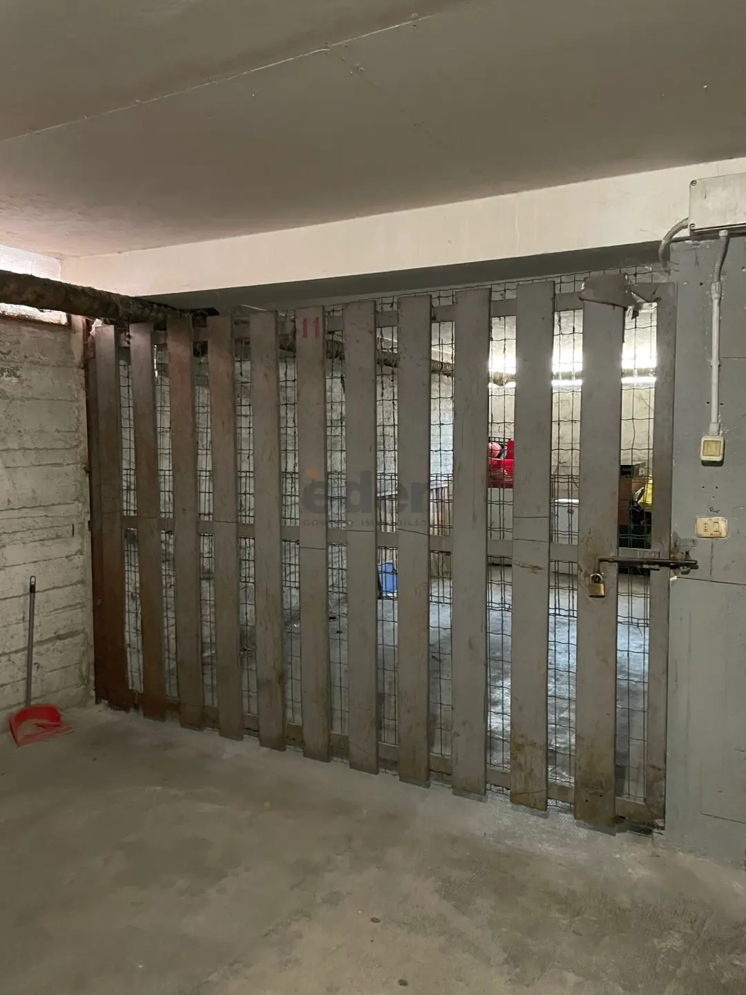 Immagine per Garage in vendita a Modena via Emilia Ovest 194