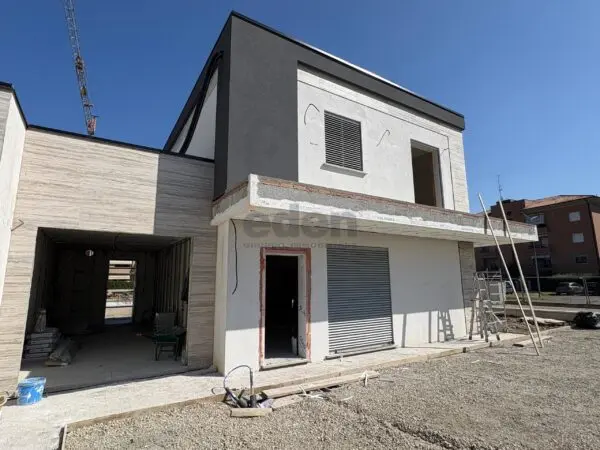 Villa via Pietro Melecchi Snc, Castelfranco Emilia