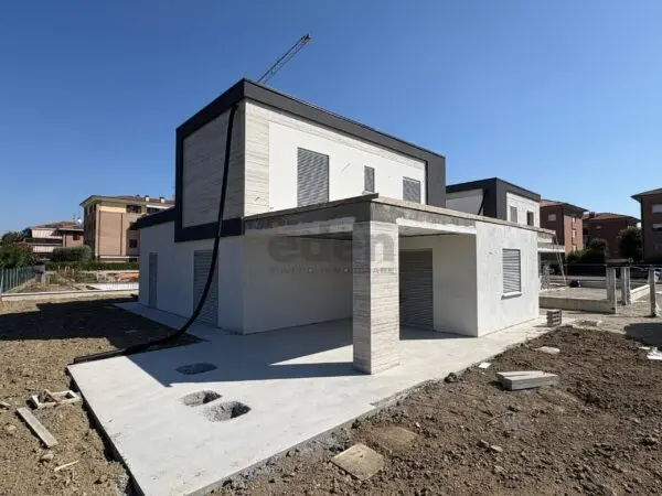 Villa via Pietro Melecchi Snc, Castelfranco Emilia