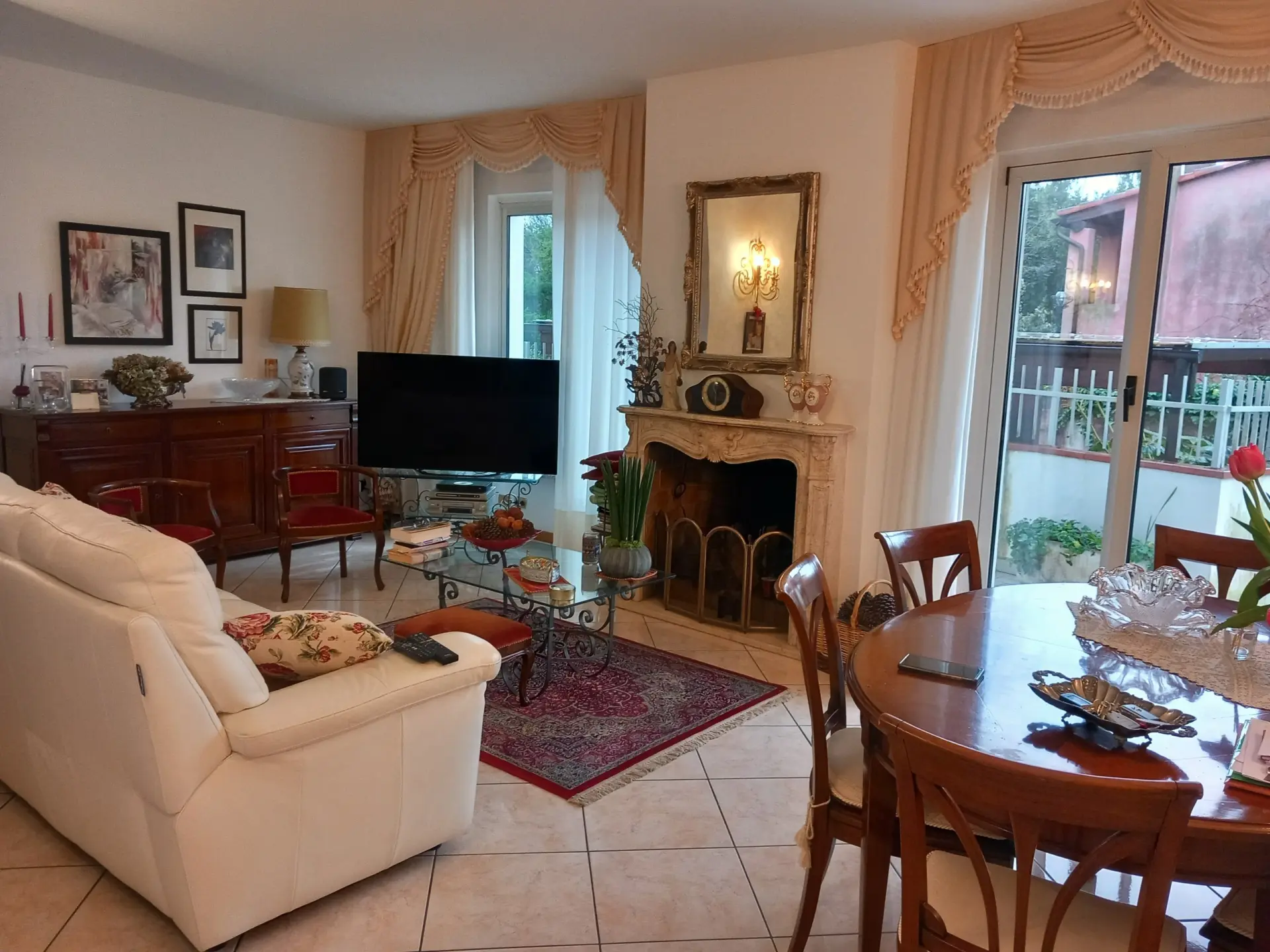 Immagine per Villa trifamiliare in vendita a Fosdinovo viale Malaspina 15