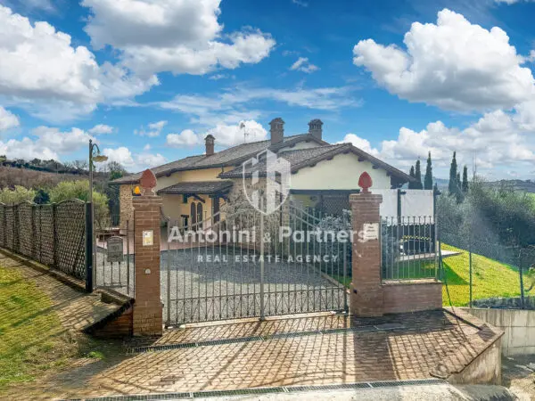 Villa via Località Casalalta, Collazzone