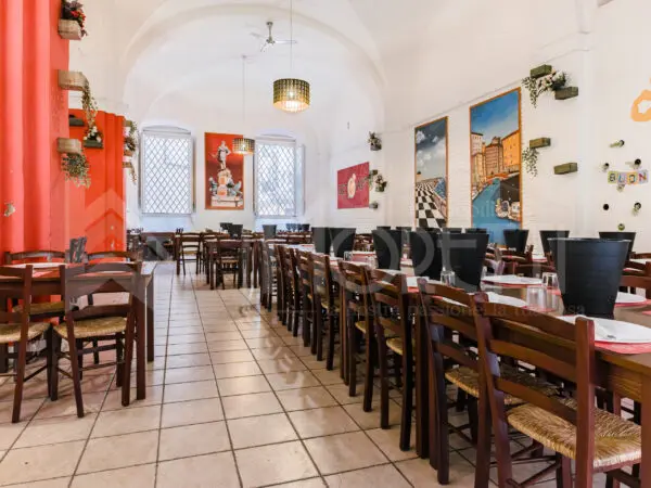 Capannone via Traversa, Livorno