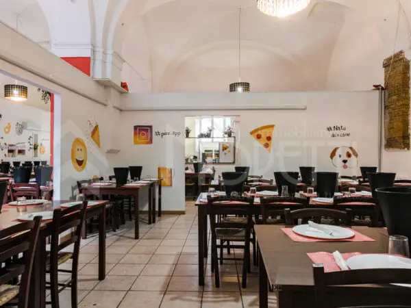 Capannone via Traversa, Livorno