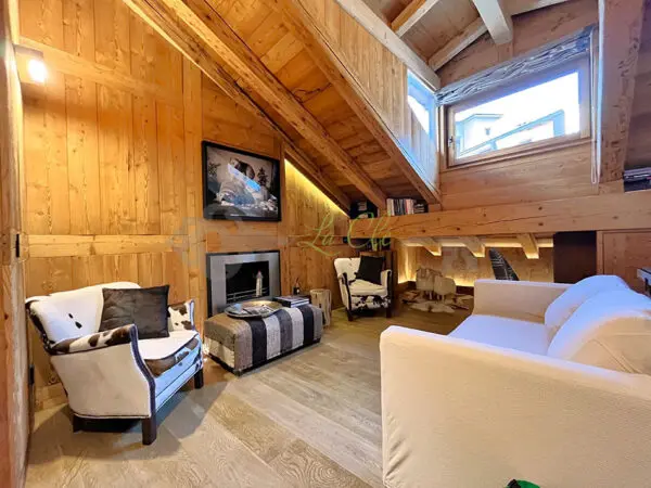 Trilocale via Circonvallazione 11, Courmayeur