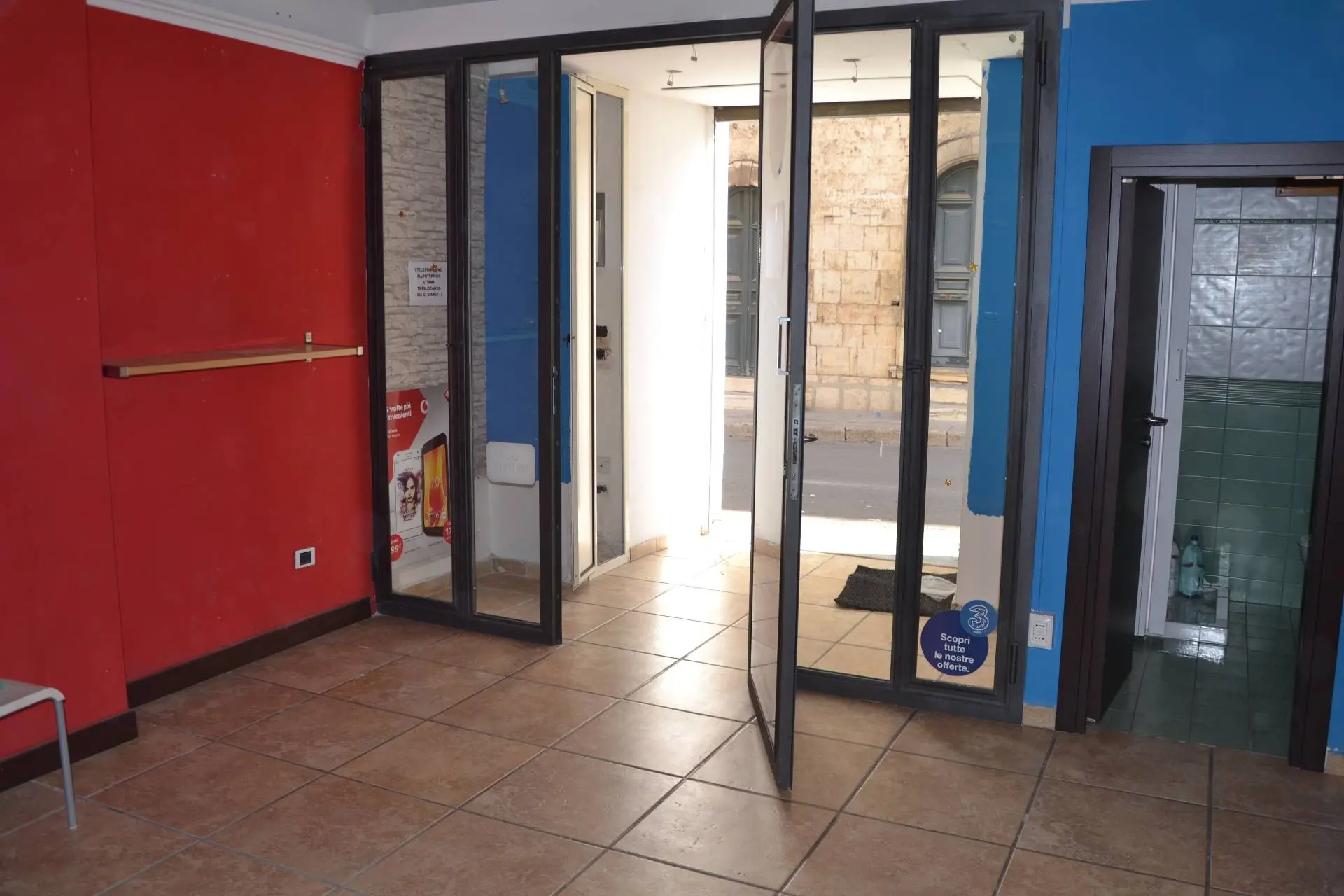 Immagine per Locale Commerciale in affitto a Canosa di Puglia Via Imbriani 84