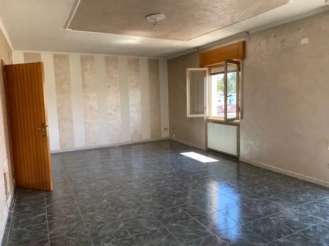 Immagine per Appartamento in vendita a San Nicandro Garganico Via Edoardo Scarpetta 34
