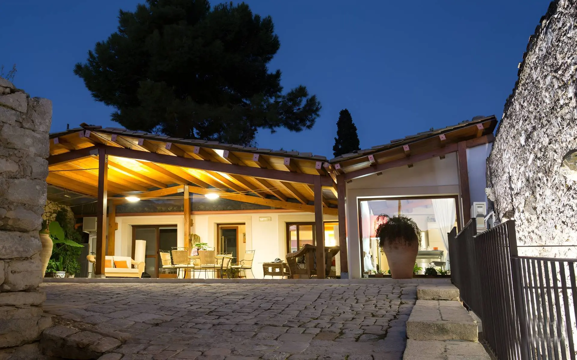 Immagine per Rustico/Casale in vendita a Ragusa Contrada Tresauro snc