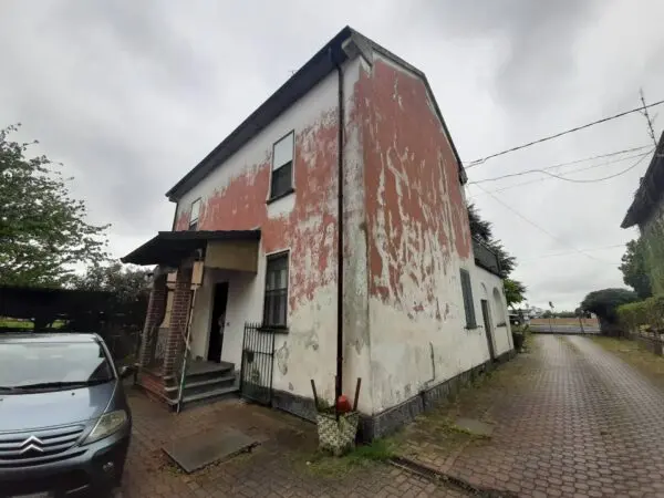 Casa Indipendente via, Alessandria