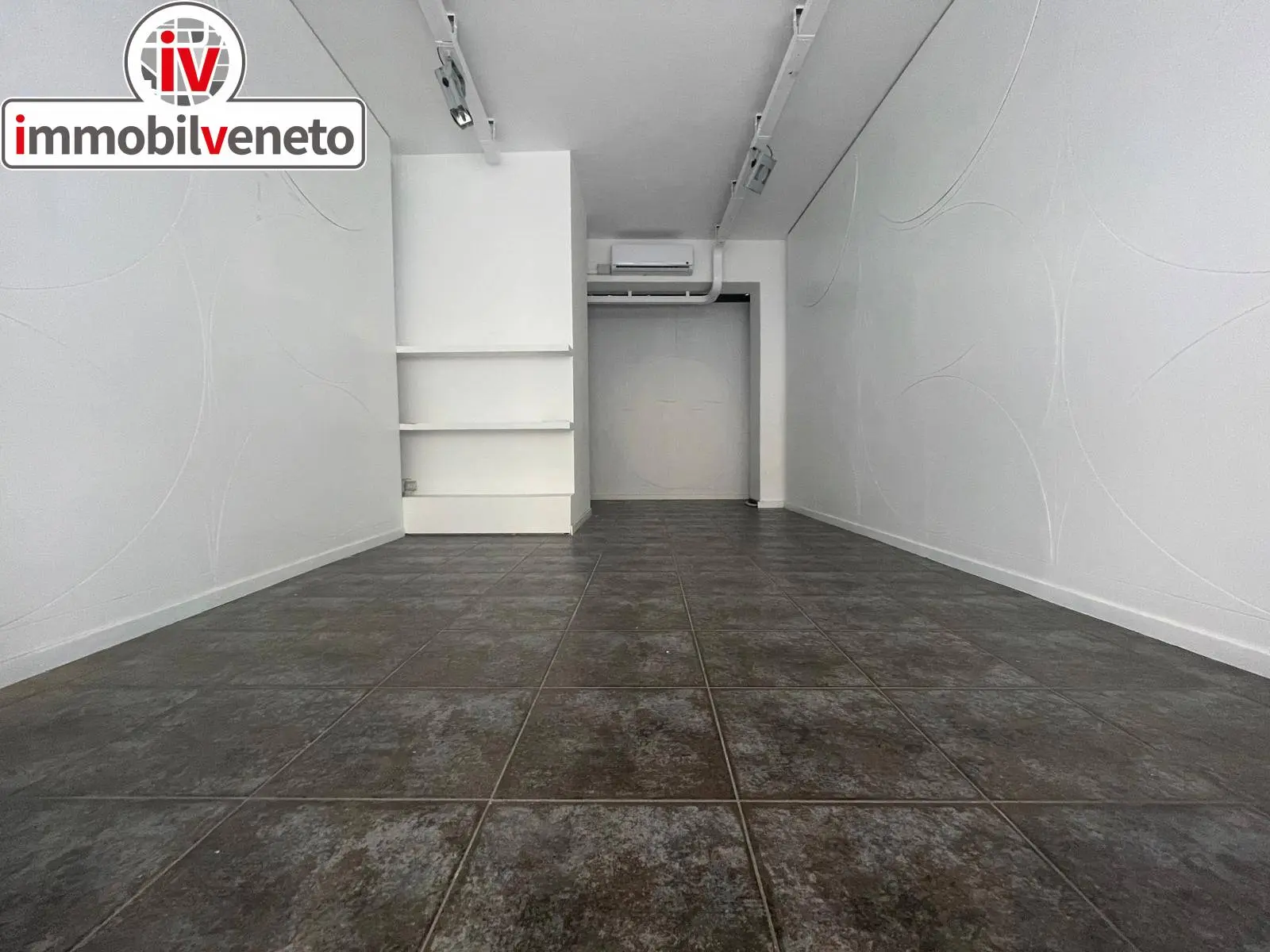 Immagine per Attività Commerciale in affitto a Lonigo VIA ROMA 52