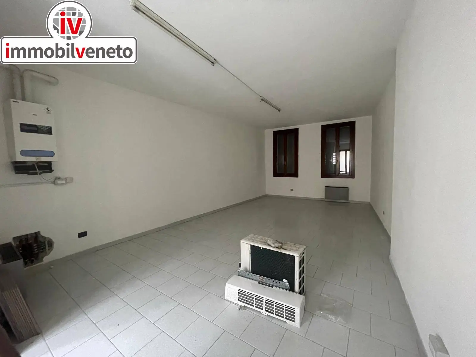 Immagine per Attività Commerciale in affitto a Lonigo VIA ROMA 52