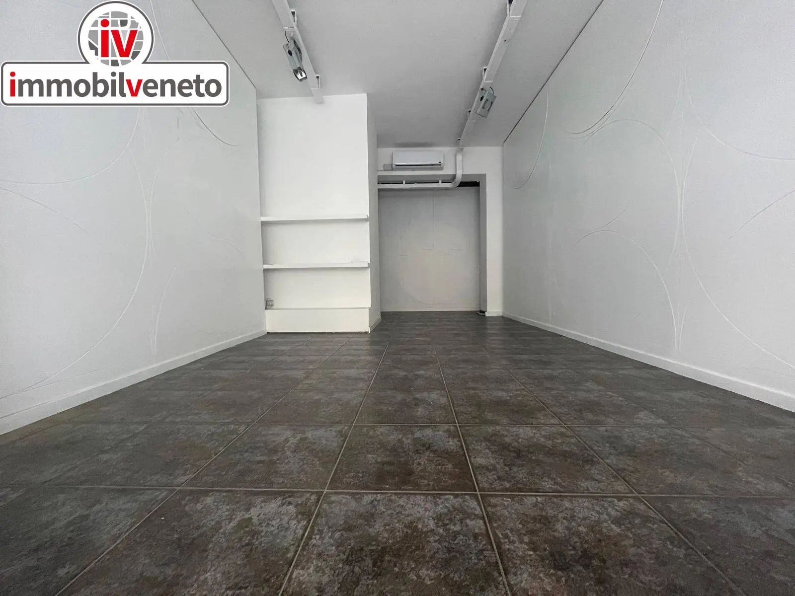 Immagine per Attività Commerciale in affitto a Lonigo VIA ROMA 52