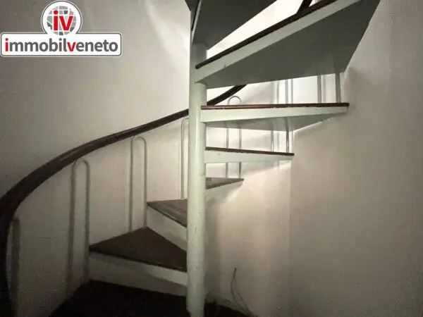 Attività Commerciale via Roma 52, Lonigo