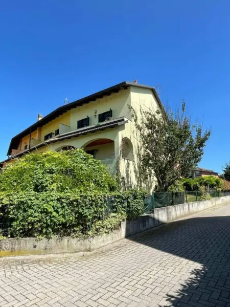 Villetta A Schiera via, Alessandria