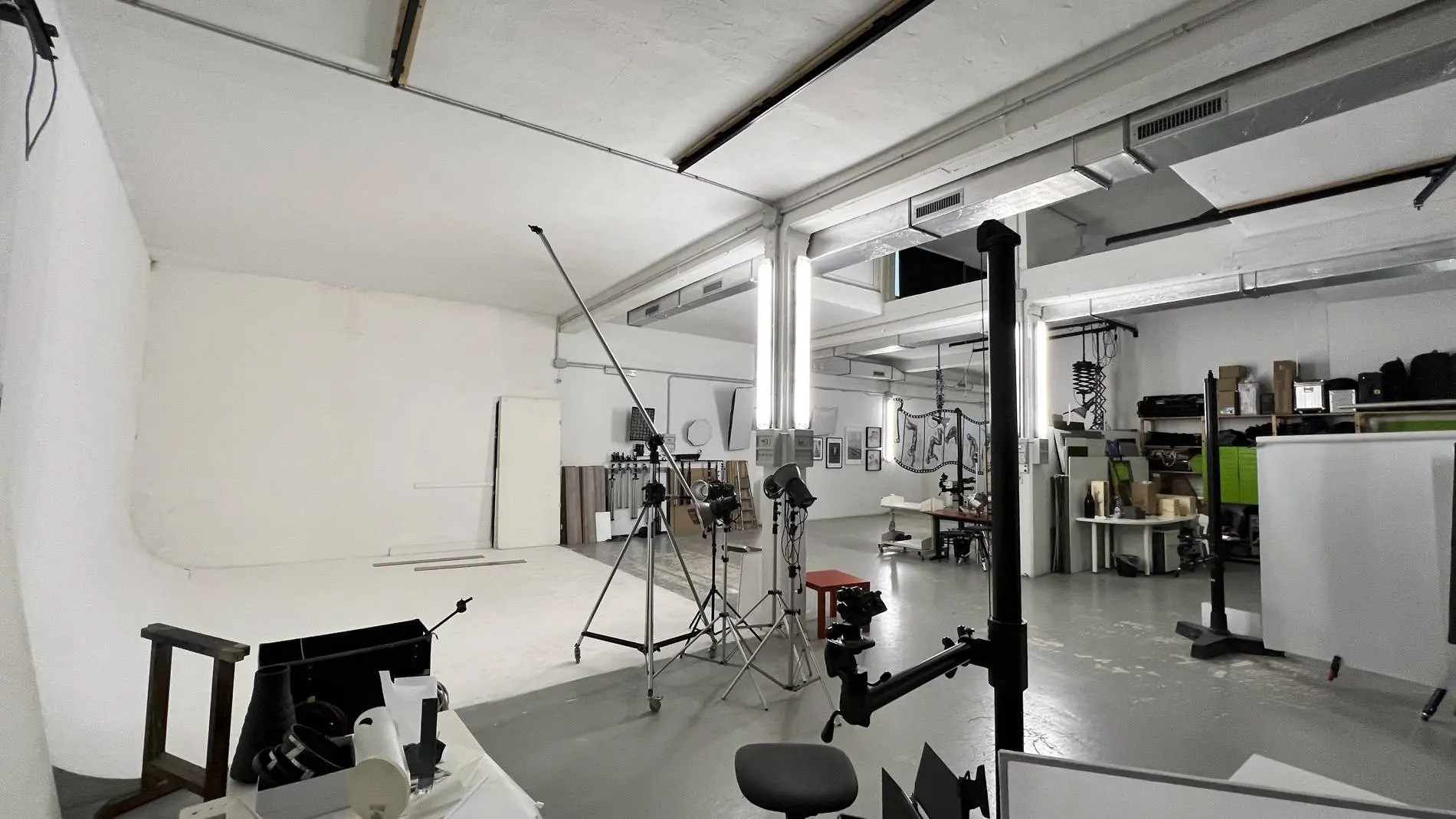 Immagine per Laboratorio in vendita a Torino Via Monte Cimone 19