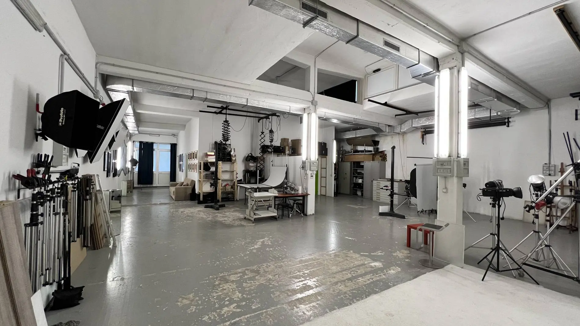 Immagine per Laboratorio in vendita a Torino Via Monte Cimone 19