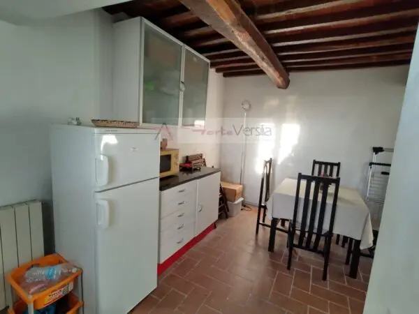 Casa Semindipendente via, Pietrasanta