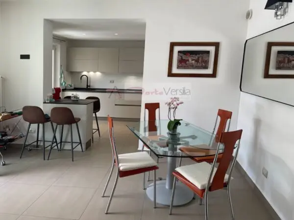 Villa via, Montignoso