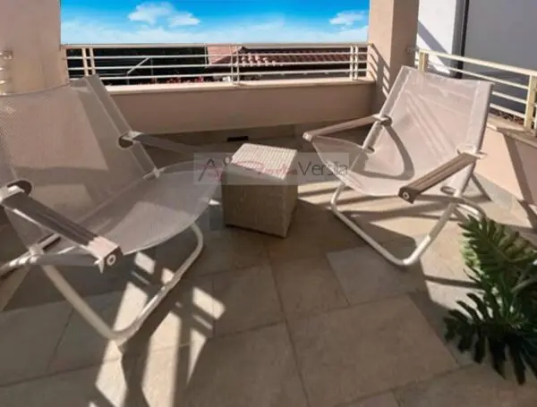 Villa via, Montignoso