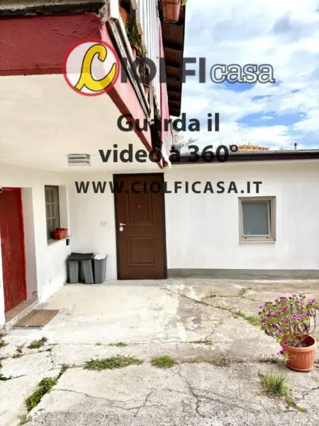 Villa via, Cassino