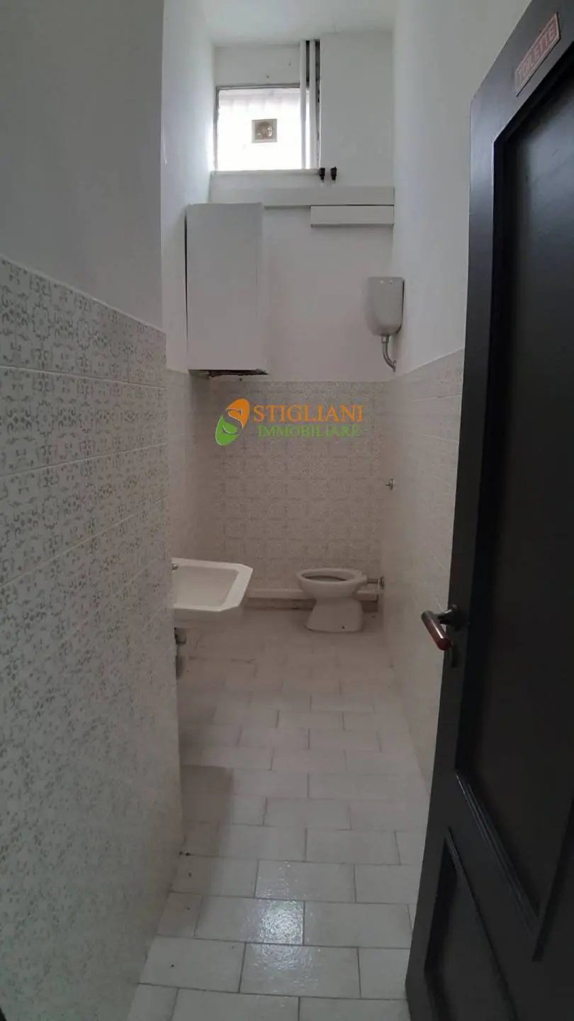 Immagine per Locale Commerciale in vendita a Campobasso Via Pascoli 