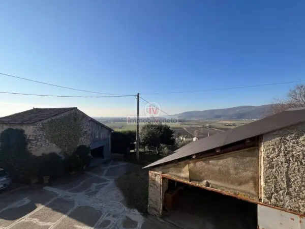 Villetta A Schiera via Fornace, Villaga