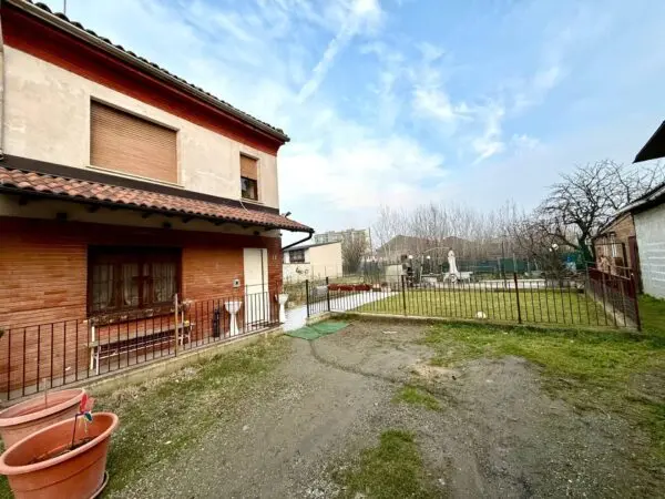 Casa Indipendente via, Alessandria