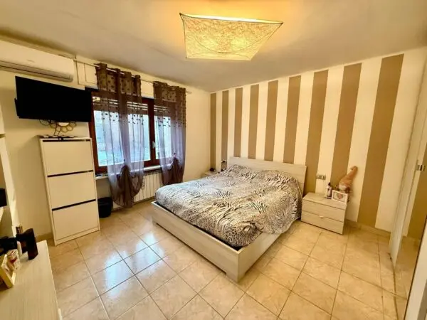 Casa Indipendente via, Alessandria