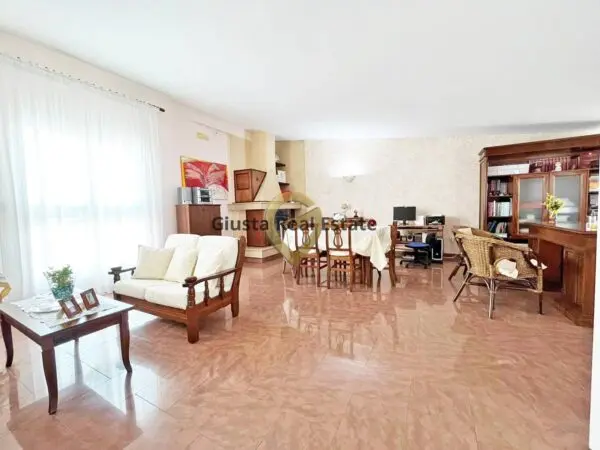 Casa Semindipendente viale Dei Giacinti 2, San Pietro Vernotico