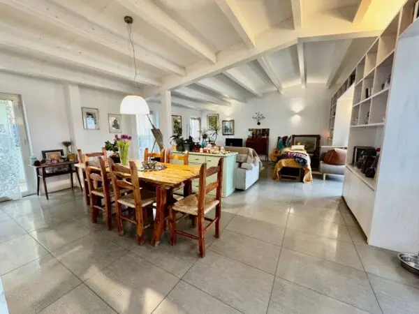 Casa Indipendente via Monte Nero 11, Olbia