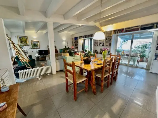 Casa Indipendente via Monte Nero 11, Olbia