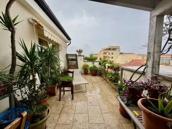 Casa Indipendente via Monte Nero 11, Olbia