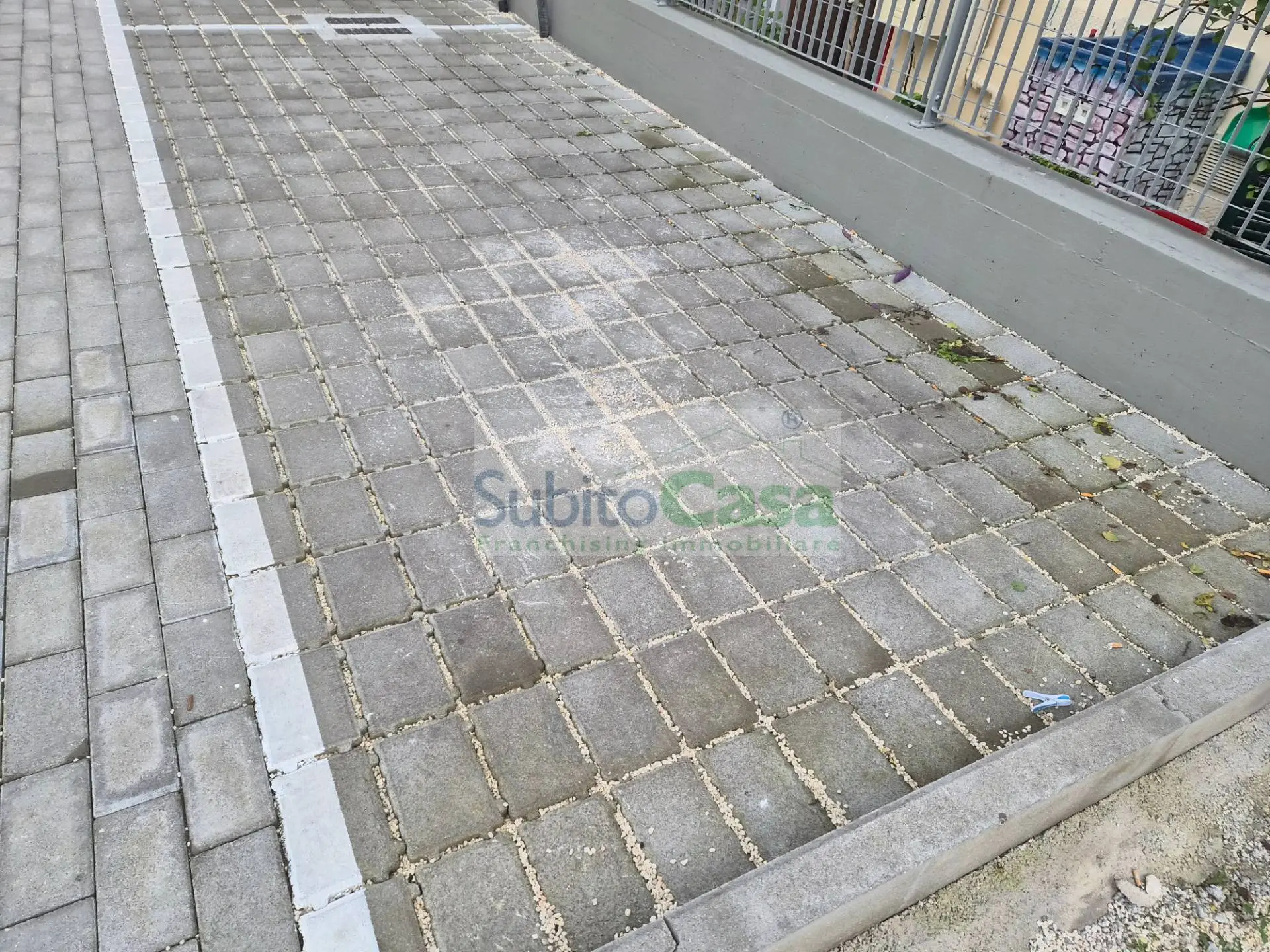 Immagine per Box / Posto auto in affitto a Chieti Via Meneghini 25