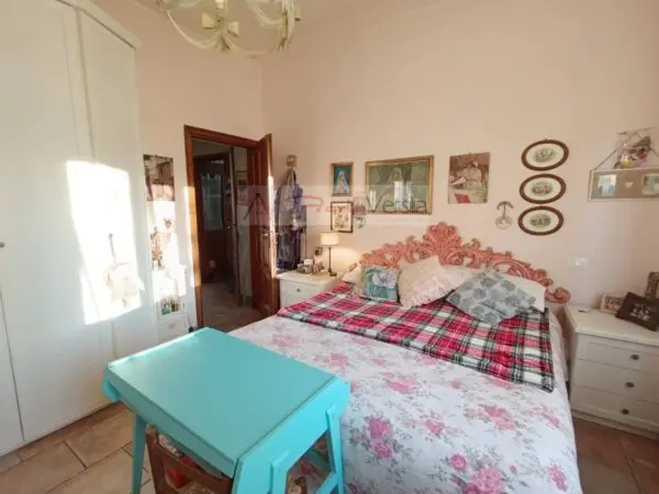 Duplex via, Montignoso